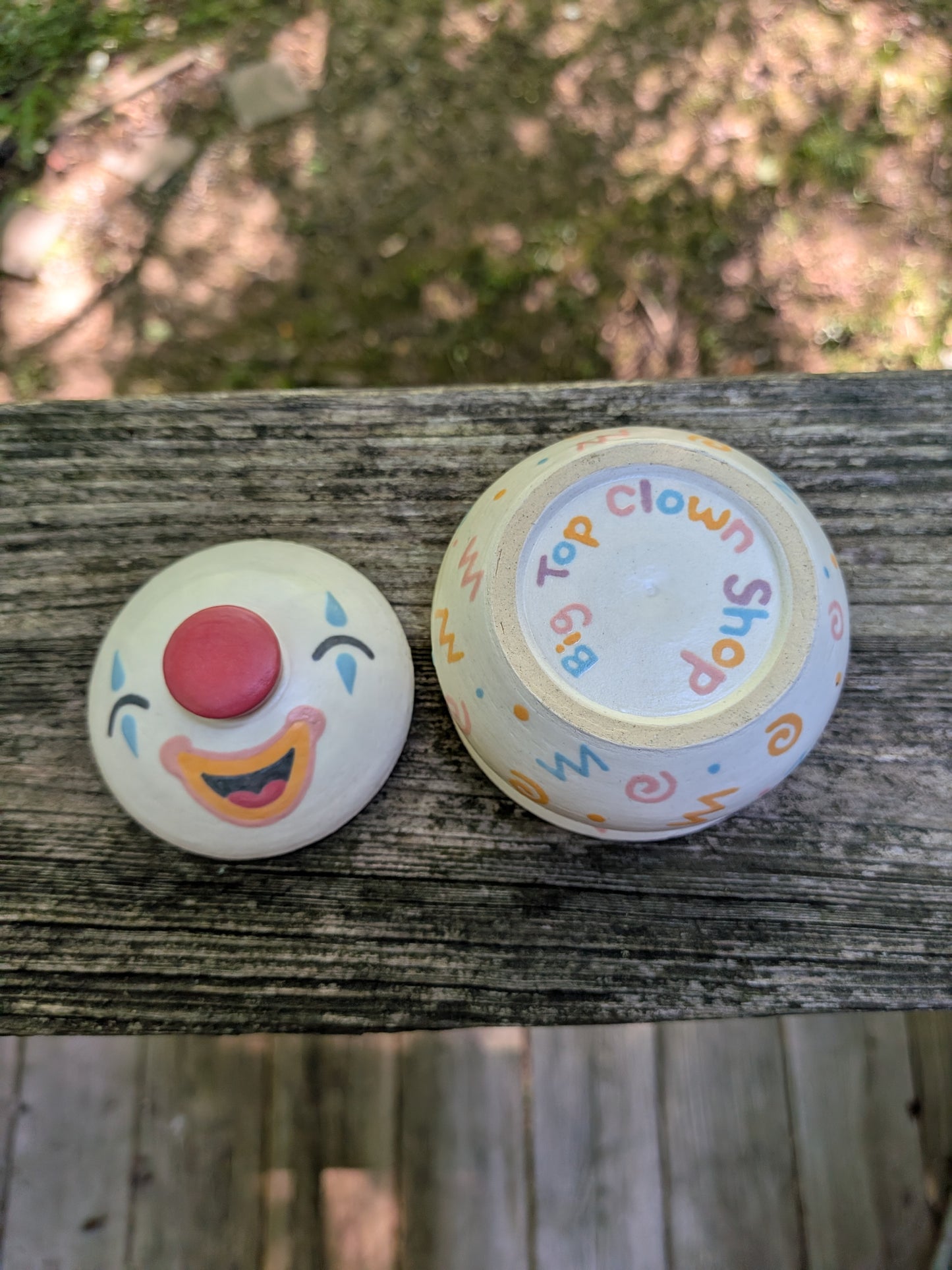Confetti Clownister (satin finish)