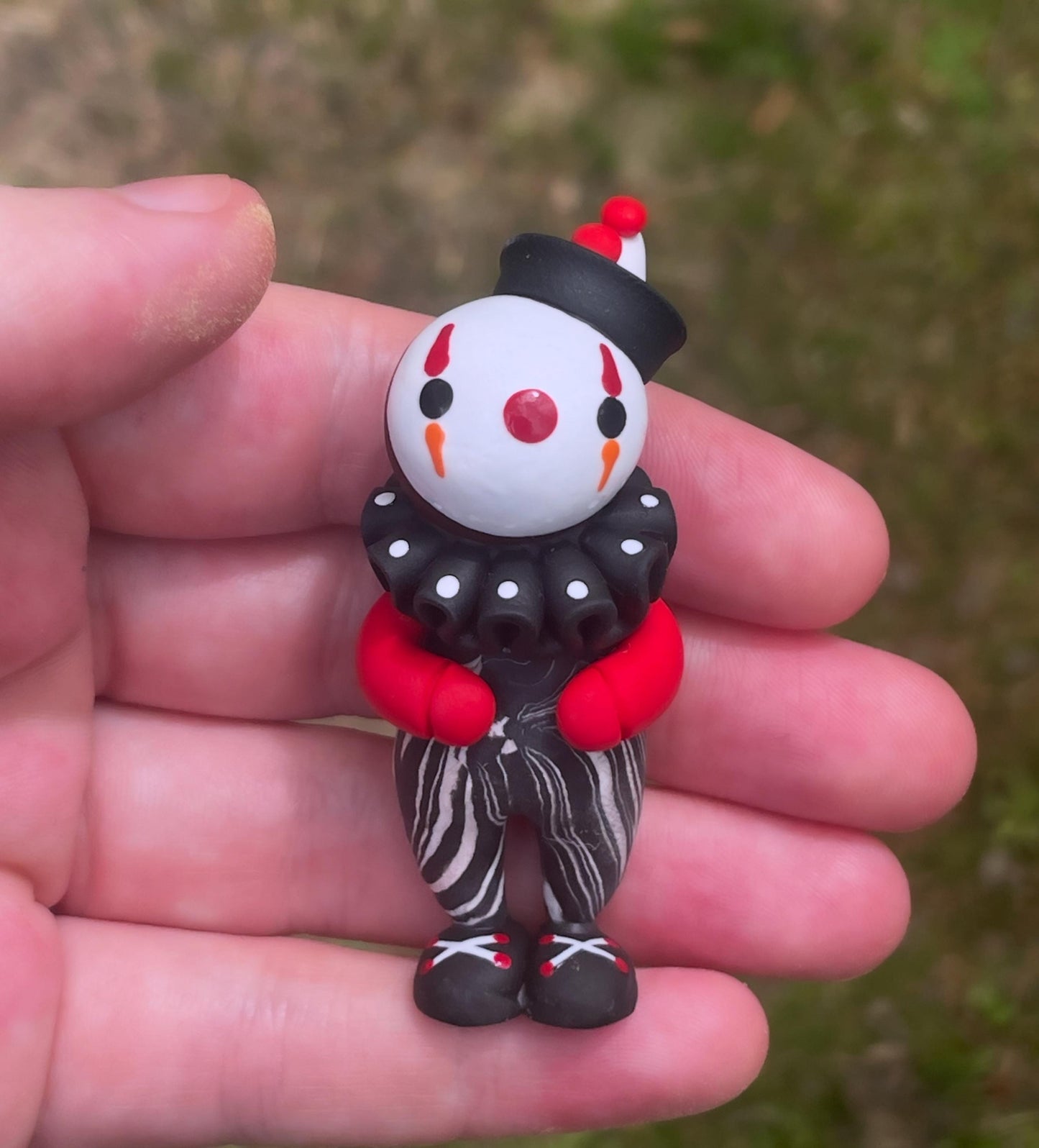 Smooches the Clown