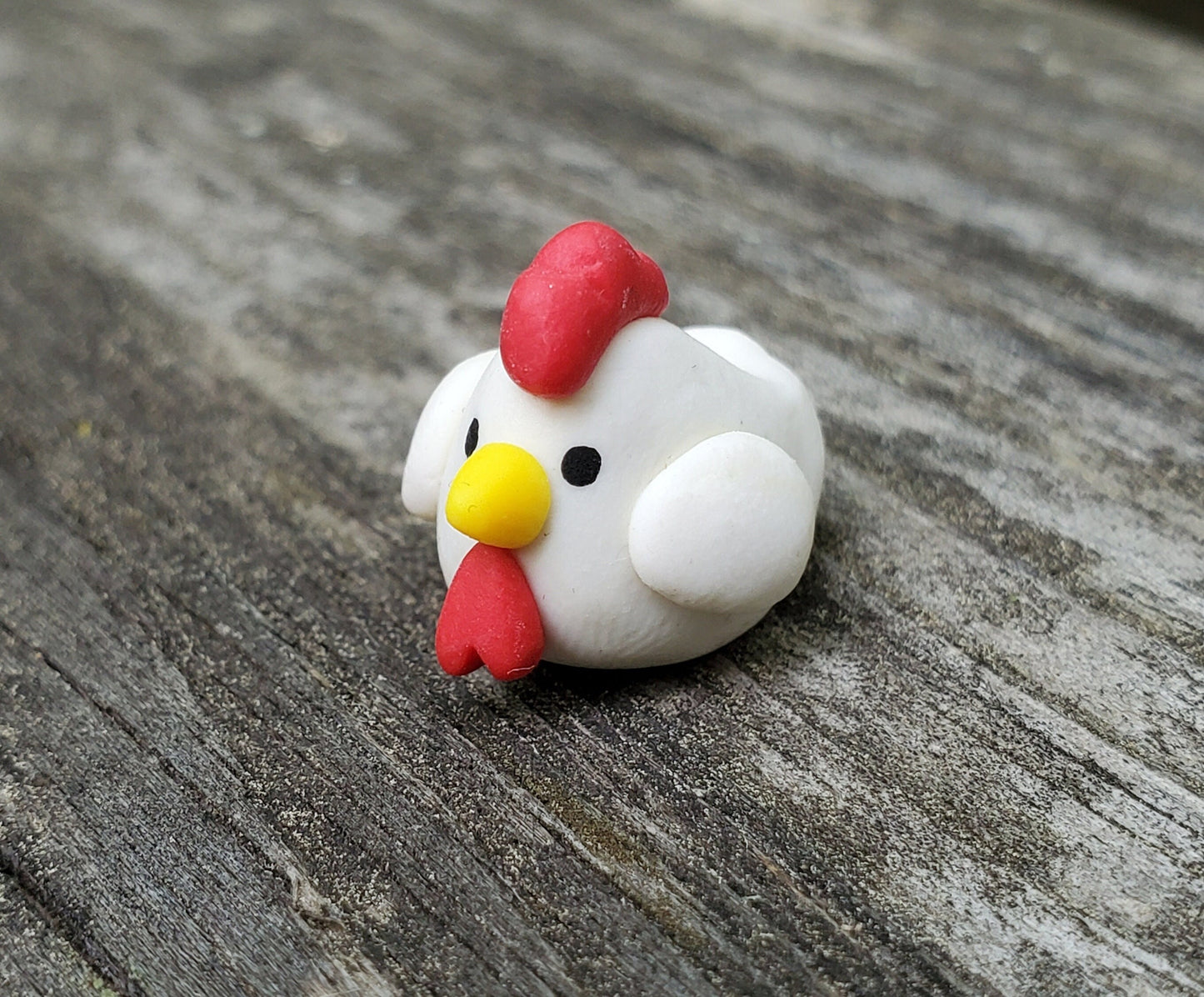Chicken - Tiny Chicken figurine - Chicken sculpture - Animal miniature