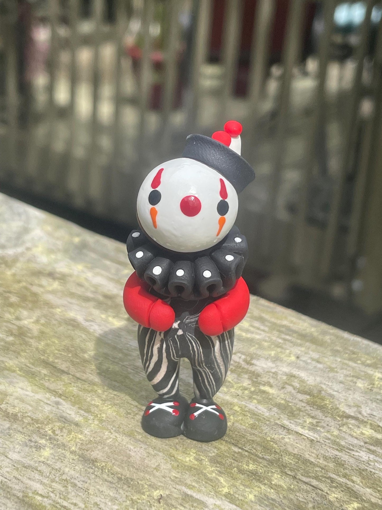 Smooches the Clown