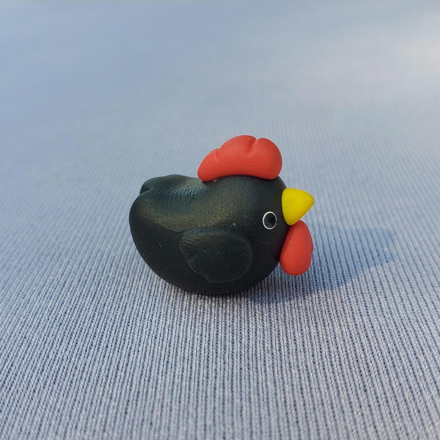 Chicken - Tiny Chicken figurine - Chicken sculpture - Animal miniature